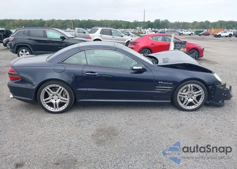 2004 Mercedes-Benz Sl 55 Amg z USA, uszkodzony, nr VIN WDBSK74FX4F084226